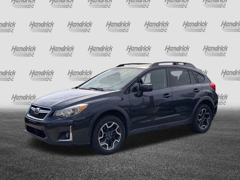 Used 2017 Subaru Crosstrek 2.0i Limited image 5