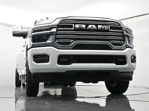 New 2026 RAM 3500 Laramie w/ Max Tow Package image 42