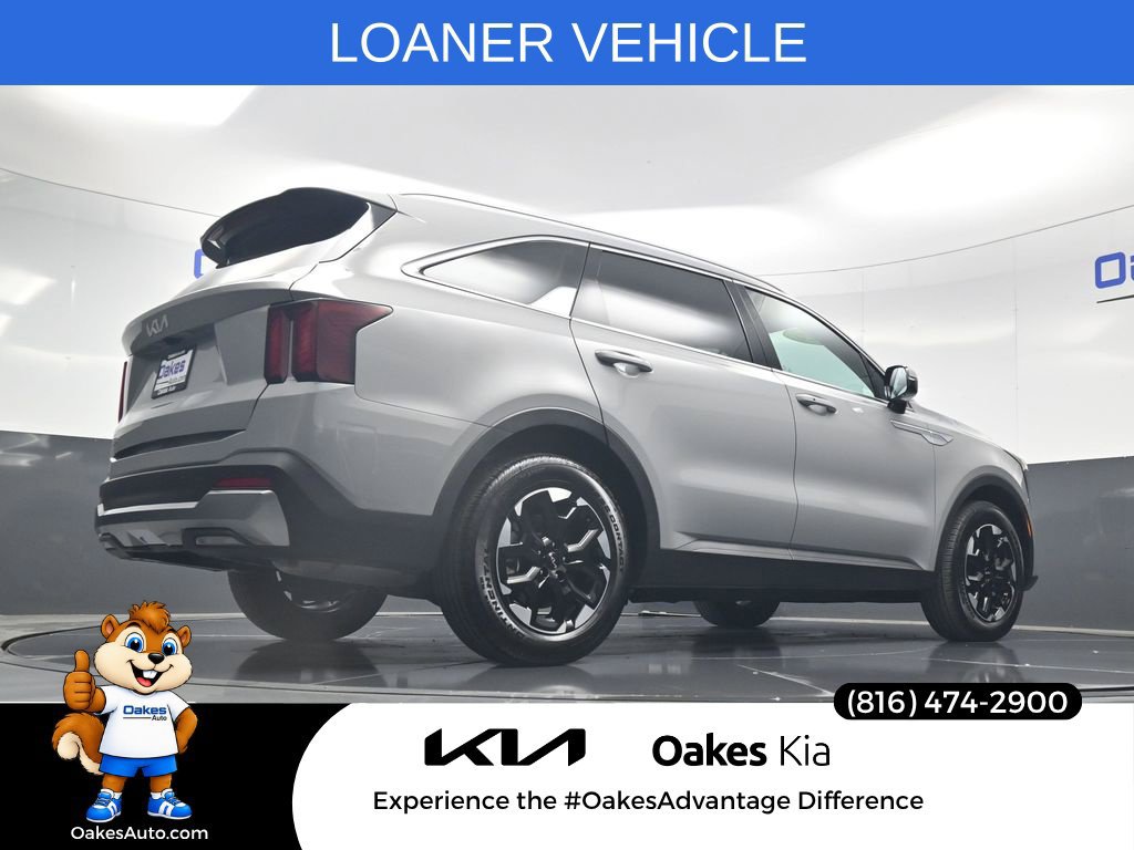 Certified 2026 Kia Sorento S w/ S Panoramic Sunroof Package FWD image 45