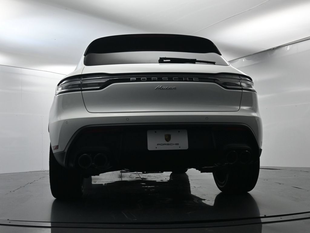 Certified 2026 Porsche Macan AWD/4WD image 50