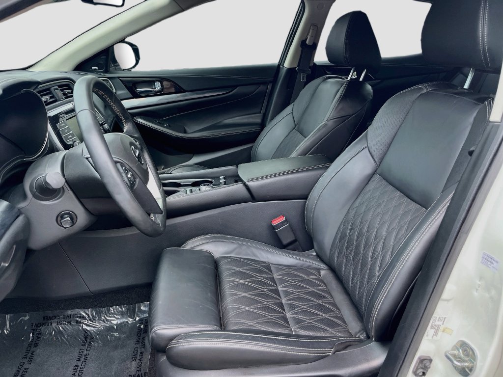Used 2023 Nissan Maxima Platinum w/ Sport Mat Group FWD image 21