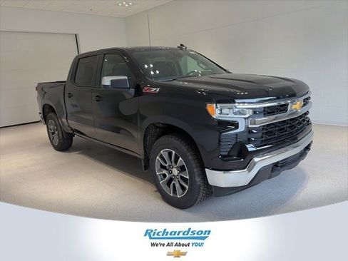 New 2026 Chevrolet Silverado 1500 LT AWD/4WD image 1