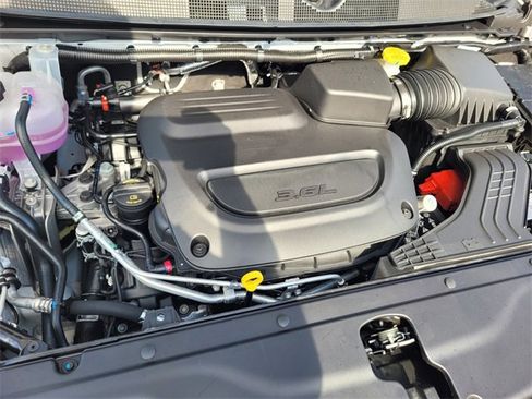 New 2026 Chrysler Pacifica Select image 19