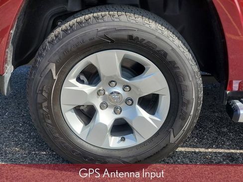 Used 2025 RAM 1500 Big Horn AWD/4WD image 6