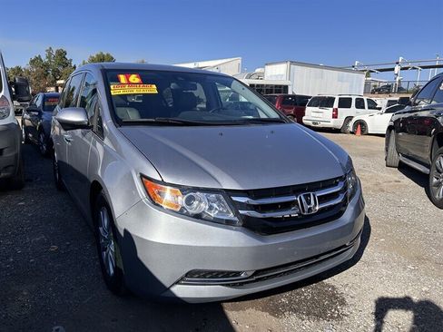 Used 2016 Honda Odyssey EX-L image 4