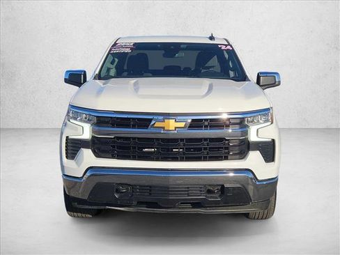 Used 2024 Chevrolet Silverado 1500 LT image 2
