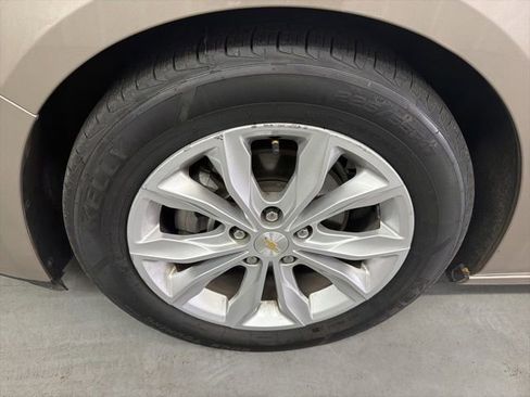 Used 2024 Chevrolet Malibu LT FWD image 10