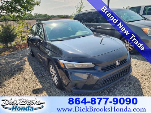 Used 2023 Honda Civic LX image 1
