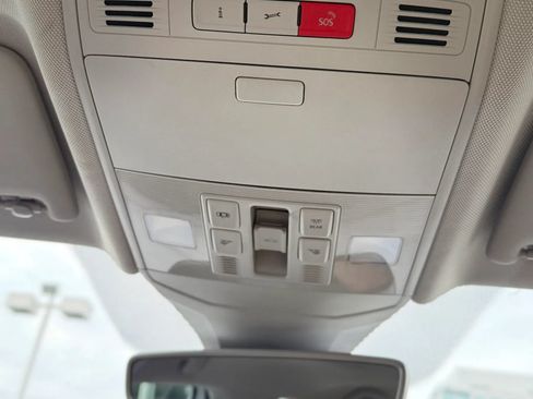 Used 2019 Volkswagen Jetta SEL FWD image 23