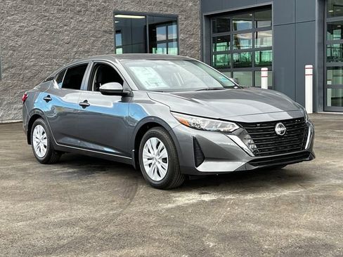 New 2025 Nissan Sentra S image 9