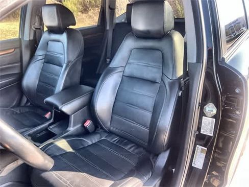 Certified 2019 Honda CR-V Touring image 11