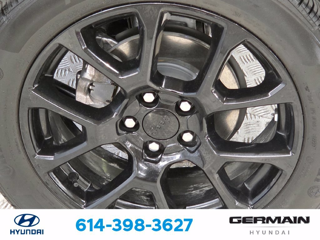 Used 2023 Jeep Compass Latitude w/ Convenience Group AWD/4WD image 13