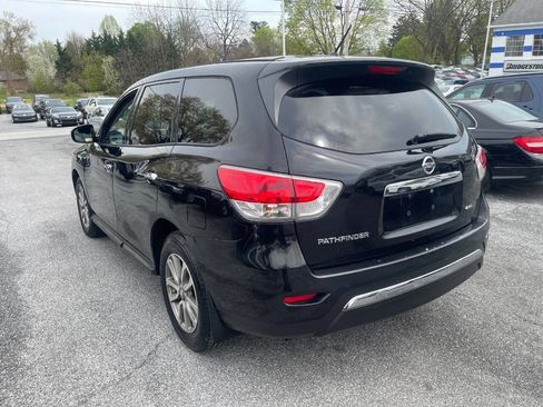 Used 2015 Nissan Pathfinder S image 8
