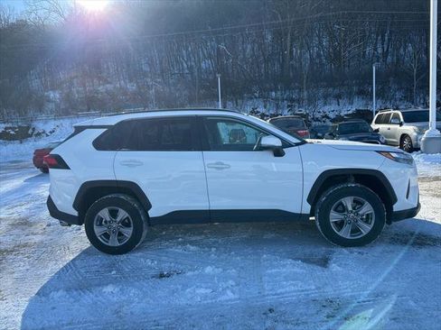 Certified 2025 Toyota RAV4 XLE image 7