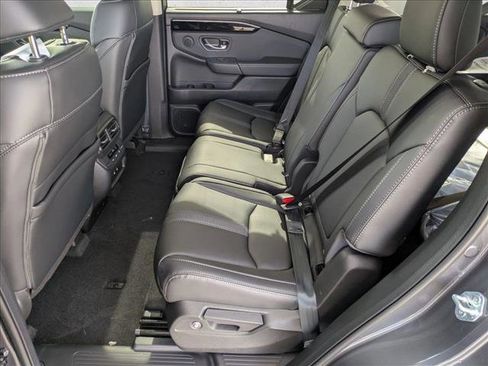 New 2026 Honda Pilot EX-L image 16