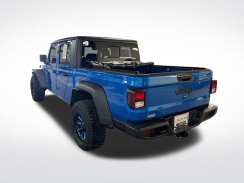 Used 2020 Jeep Gladiator Sport w/ Quick Order Package 24S AWD/4WD image 3