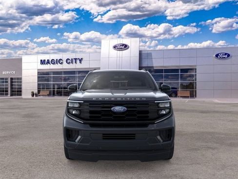 New 2025 Ford Expedition Active AWD/4WD image 6