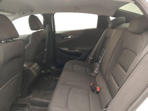 Used 2020 Chevrolet Malibu LS FWD image 18