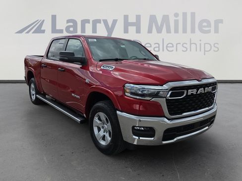 New 2026 RAM 1500 Big Horn AWD/4WD image 7