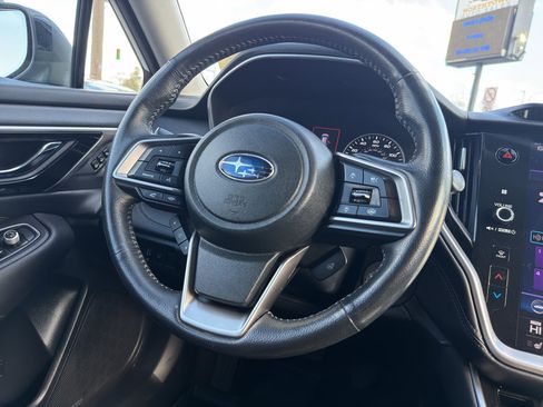 Used 2021 Subaru Outback Limited image 24