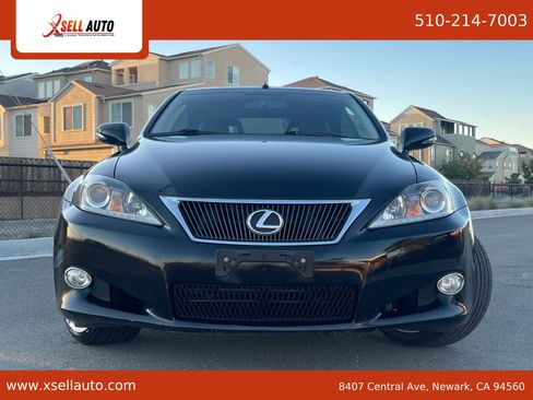 Used 2011 Lexus IS 250C RWD image 9