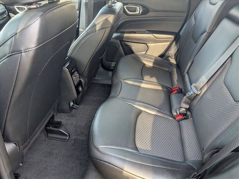 New 2026 Jeep Compass Latitude image 15