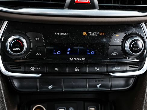 Used 2019 Hyundai Santa Fe Limited w/ Cargo Package image 33