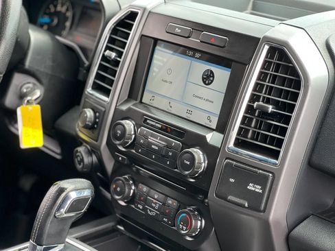 Used 2016 Ford F150 XLT w/ Equipment Group 302A Luxury AWD/4WD image 10