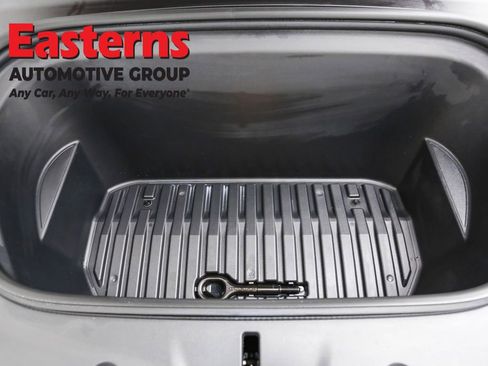 Used 2022 Tesla Model Y Performance image 7