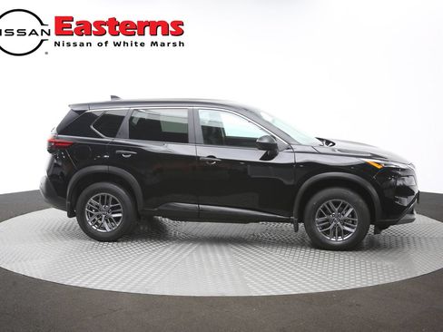 Used 2023 Nissan Rogue S AWD/4WD image 45