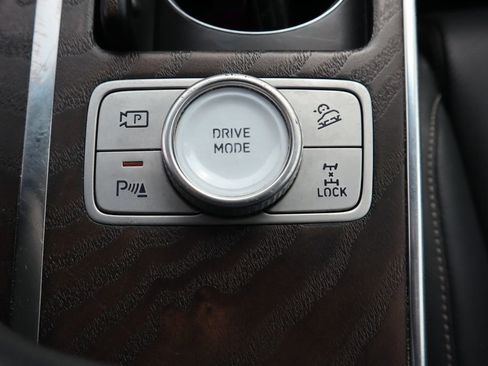 Used 2024 Genesis GV80 2.5T image 25