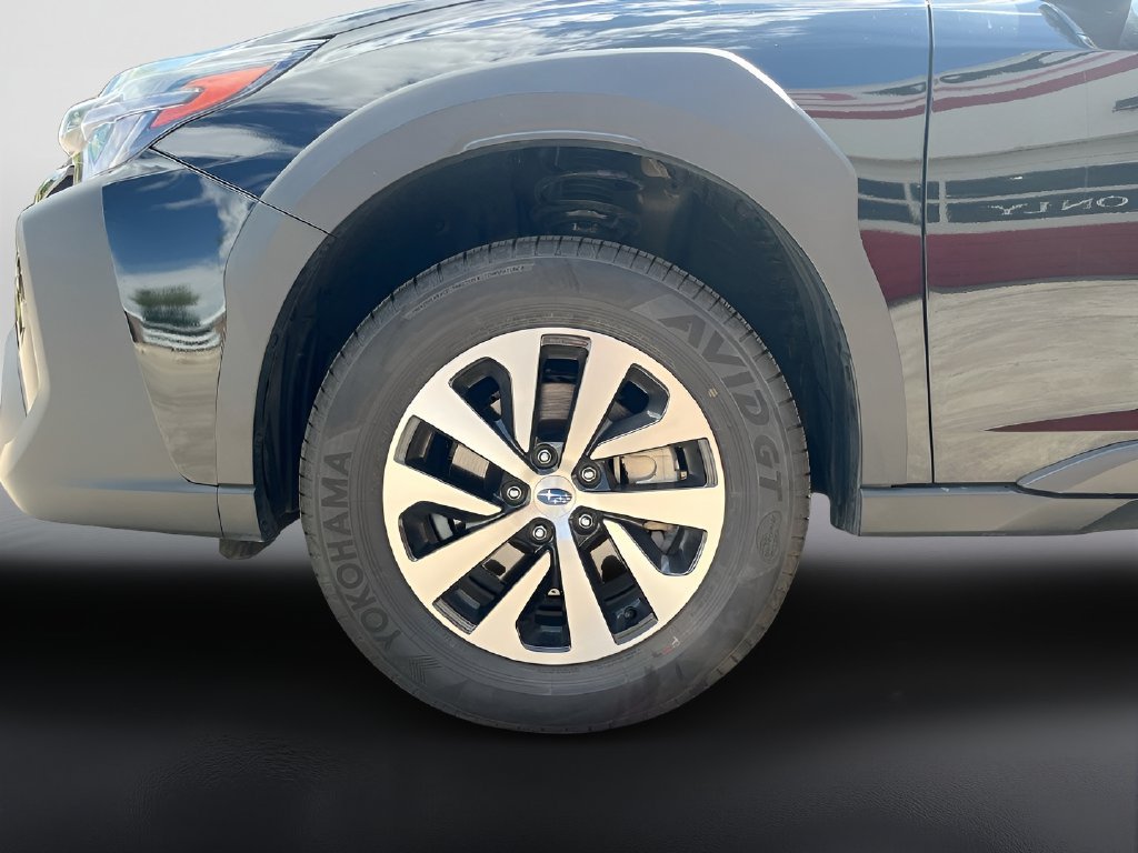 Used 2025 Subaru Outback Premium AWD/4WD image 30
