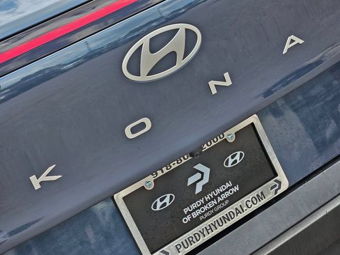 Certified 2024 Hyundai Kona SEL w/ Convenience Package FWD image 7