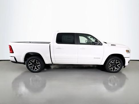 New 2026 RAM 1500 Laramie AWD/4WD image 8
