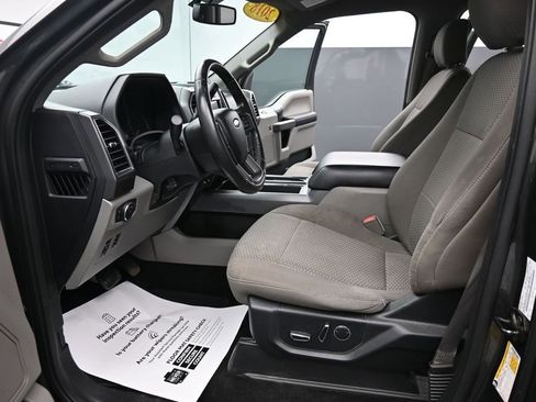 Used 2018 Ford F150 XLT w/ Equipment Group 302A Luxury AWD/4WD image 17