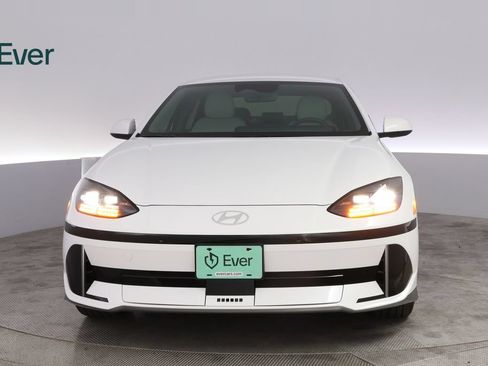 Used 2025 Hyundai Ioniq 6 SEL RWD image 12