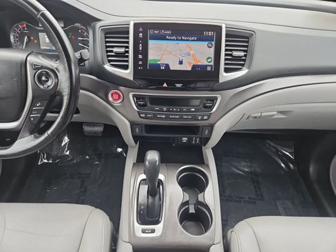 Used 2018 Honda Pilot EX-L image 17