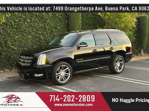 Used 2013 Cadillac Escalade Premium AWD/4WD image 12