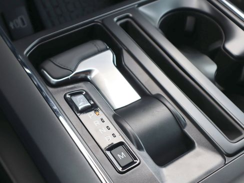 New 2025 Ford F150 Lariat w/ Equipment Group 502A High image 33