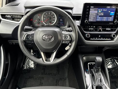 Used 2022 Toyota Corolla SE image 14