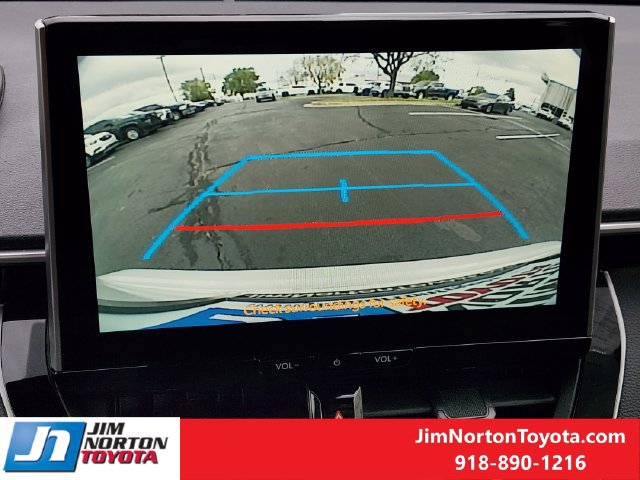 Used 2026 Toyota Corolla SE w/ SE Premium Package FWD image 19