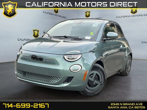 Used 2025 FIAT 500 e image 1