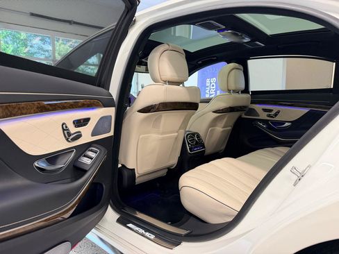 Used 2014 Mercedes-Benz S 63 AMG 4MATIC Sedan image 59