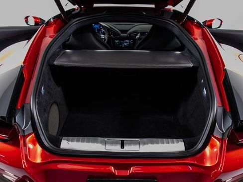 Certified 2025 Ferrari 12Cilindri RWD image 23
