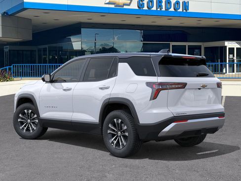 New 2026 Chevrolet Equinox LT w/ Convenience Package II image 3