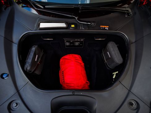 Used 2021 Ferrari F8 Tributo image 83