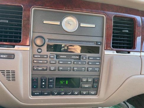 Used 2003 Lincoln Town Car Cartier image 33