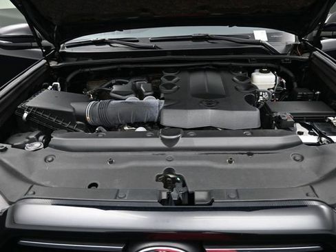 Used 2024 Toyota 4Runner TRD Off-Road Premium image 22