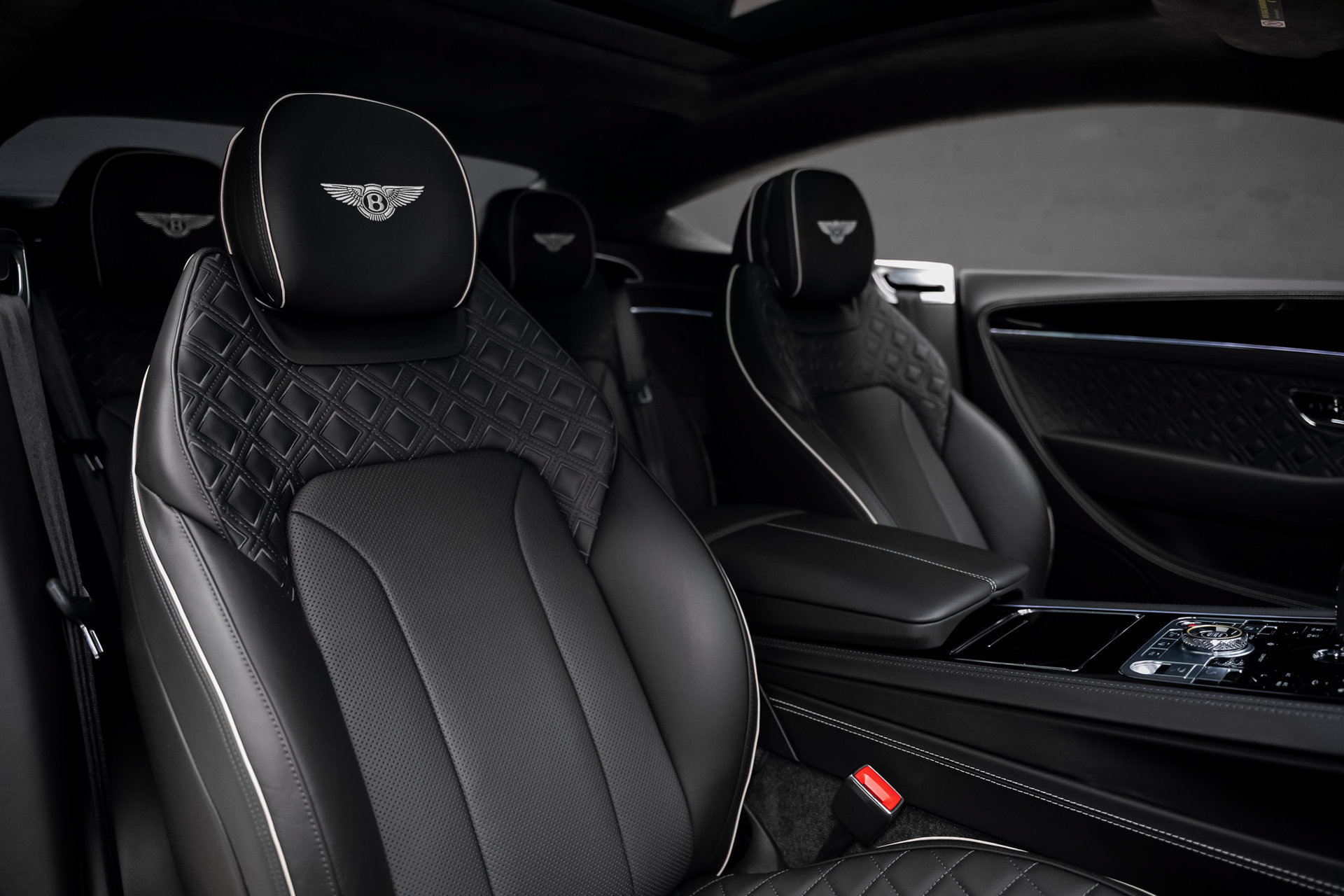 Used 2022 Bentley Continental GT AWD/4WD image 64