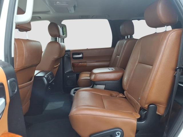 Used 2019 Toyota Sequoia Platinum AWD/4WD image 16